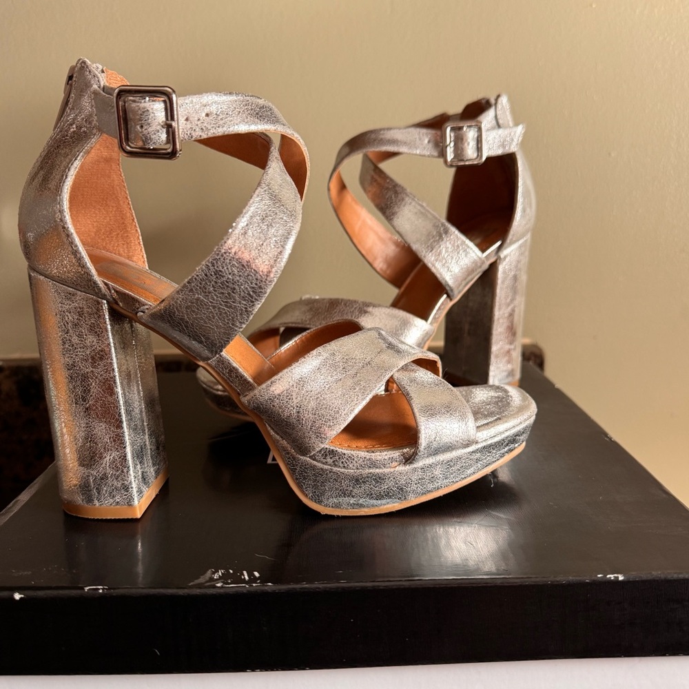 dolce vita Ilona Silver Women’s 6